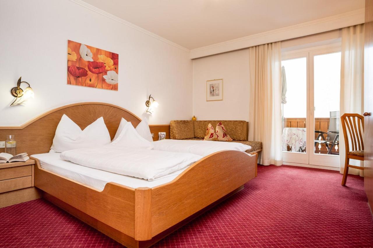 Hotel Tenne Schenna Bagian luar foto